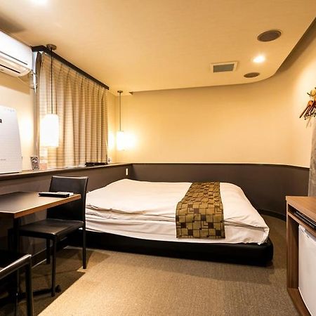 Hotel Double Funabashi Exteriör bild