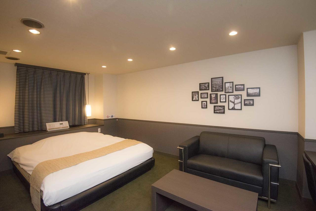 Hotel Double Funabashi Exteriör bild