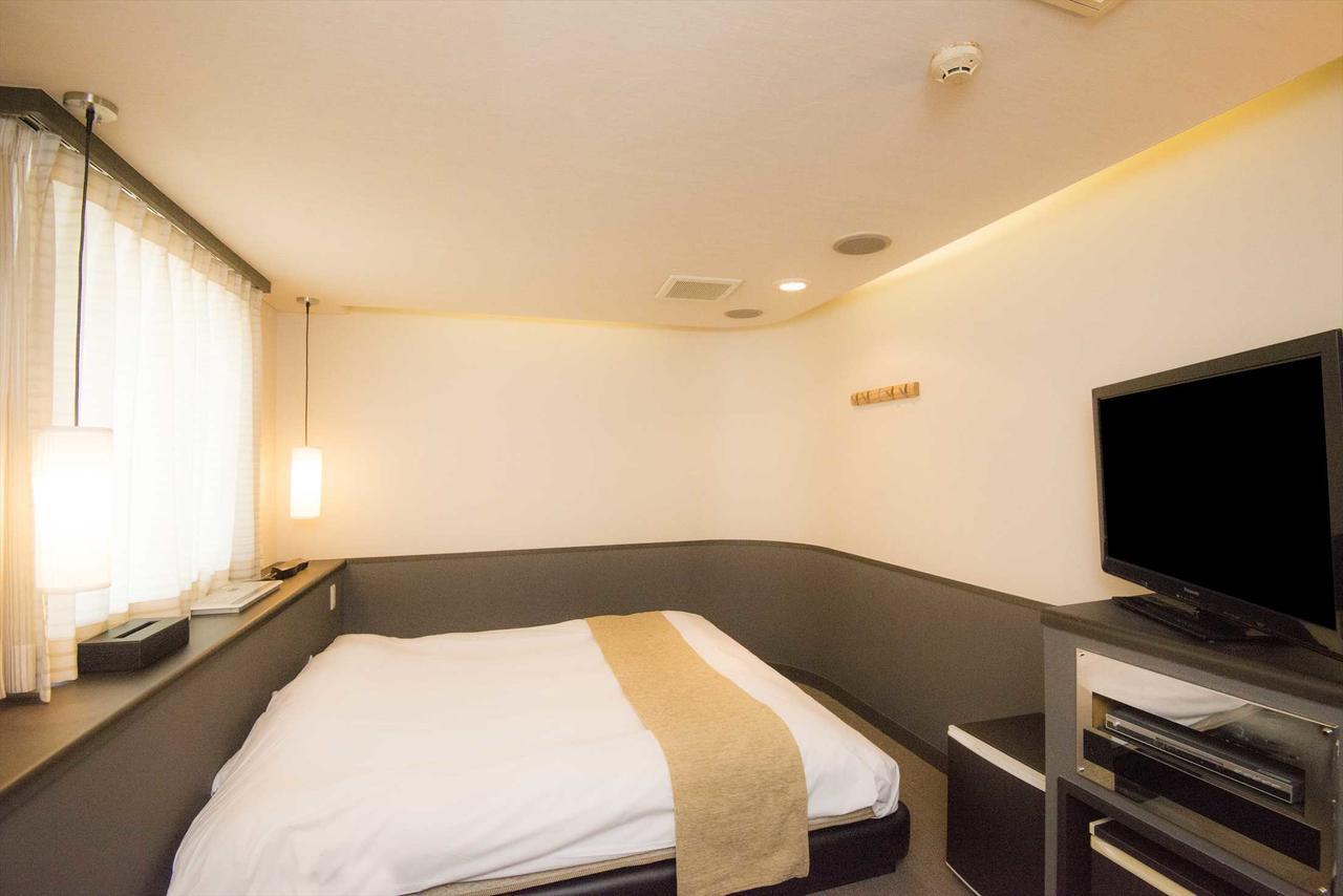 Hotel Double Funabashi Exteriör bild