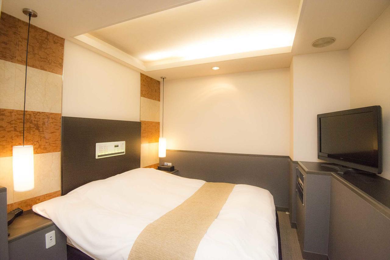 Hotel Double Funabashi Exteriör bild