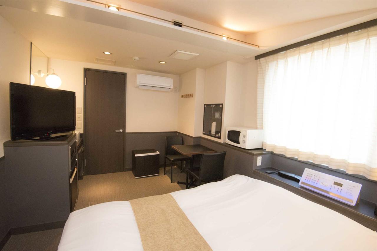 Hotel Double Funabashi Exteriör bild